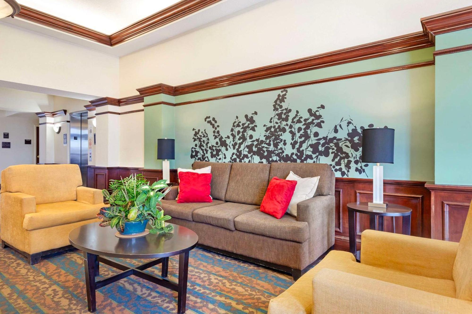 Sleep Inn & Suites Danville Hwy 58 Luaran gambar